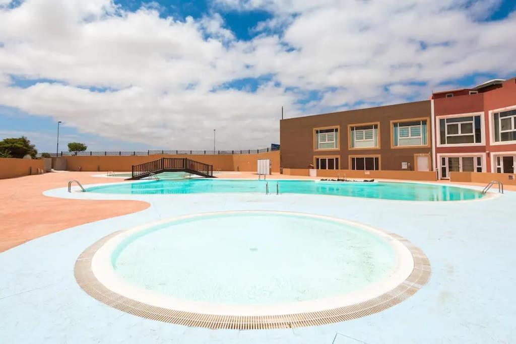 Las Dunas Corralejo Home With Swimming Pool Екстер'єр фото