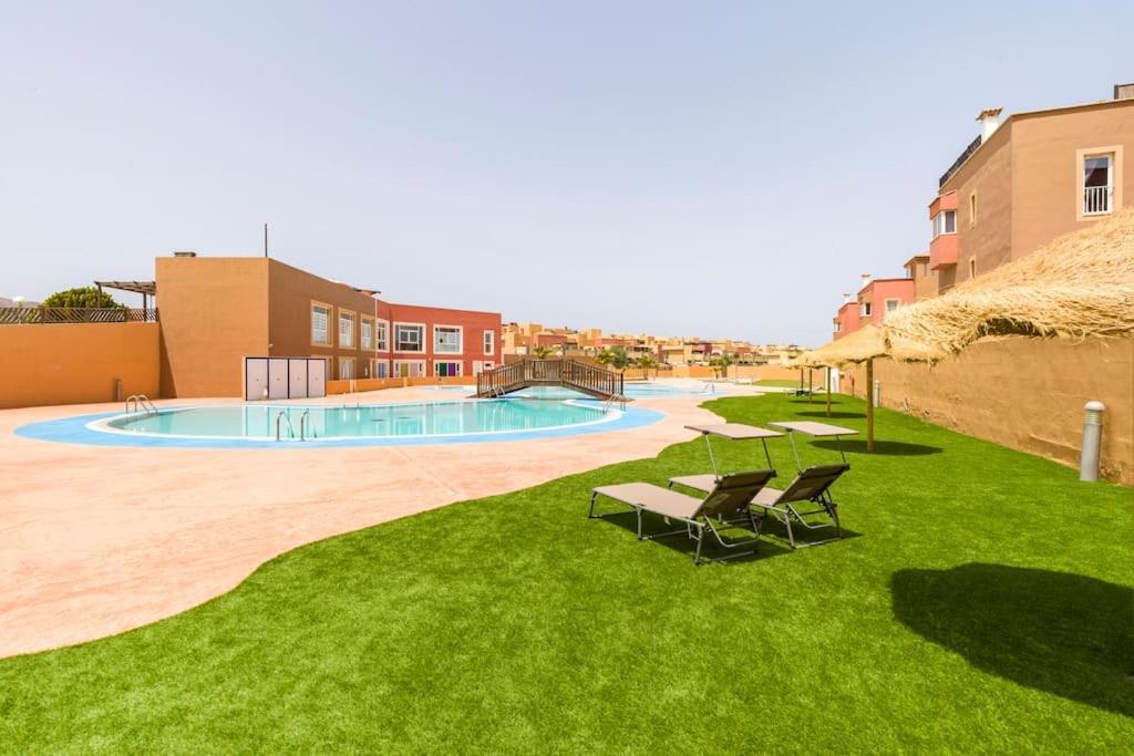 Las Dunas Corralejo Home With Swimming Pool Екстер'єр фото