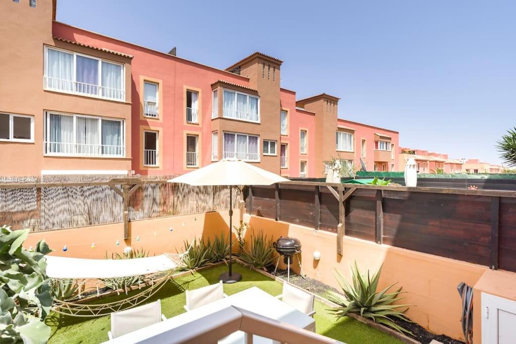 Las Dunas Corralejo Home With Swimming Pool Екстер'єр фото